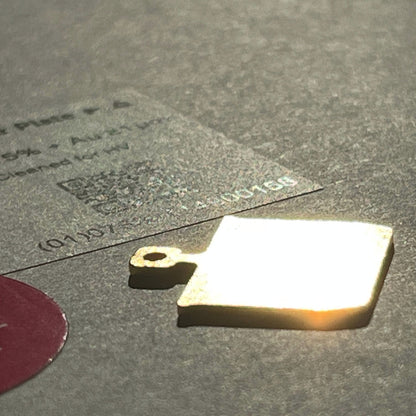 Flag Style Sample Holder Plate 🚩🔬